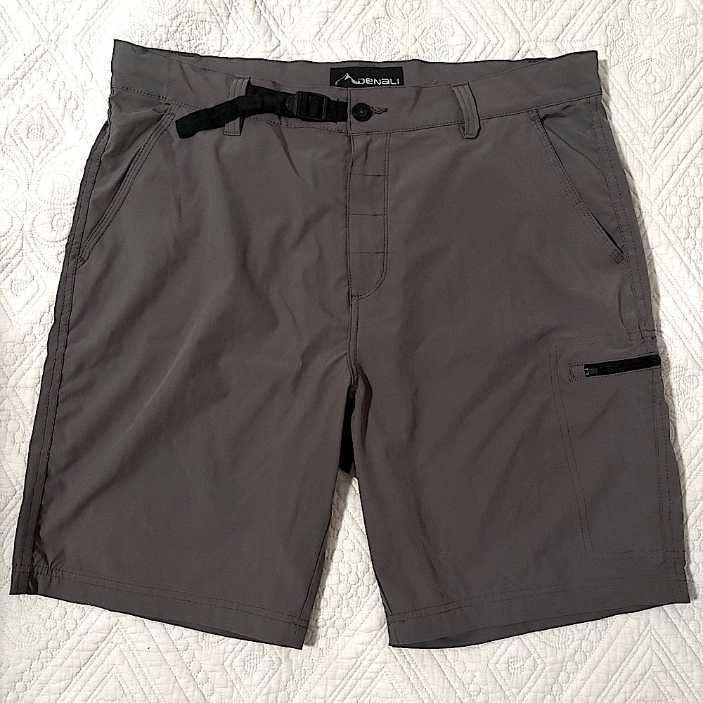 Men’s Denali Stretch Hybrid Shorts w/ Belt